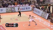 CBA-1617赛季-常规赛-第15轮-让球飞一会！麦克克鲁姆篮下抢断 半场助攻巴蒂斯塔飞身暴扣-花絮