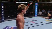 UFC-18年-超级赛亚人KO拿下次中首胜，这身体素质你服吗？-精华