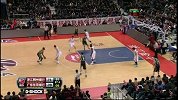 CBA-1314赛季-常规赛-第22轮-怀艾特分球董瀚麟轻松扣篮命中-花絮