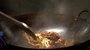 新疆产的大闸蟹，炖煮出来的香辣蟹，谁看谁流口水