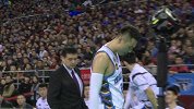 CBA-1617赛季-战吉林翟晓川拼抢中嘴部受伤 血流不止-新闻