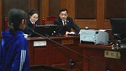 女子被领导安排在最不易“出事”的岗位 她却贪了10套房