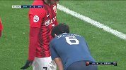 潇洒！吕文君禁区前沿马赛回旋 造位置极佳任意球