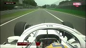 F1米兰站 马库斯直行中车辆失控撞出跑道