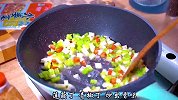 外婆菜这样做，真的是又香又下饭，三碗米饭打不住