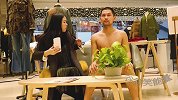 男子商场假扮模特，被机制姑娘反套路！