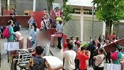 校长回应规定学生自带床板：考虑不周 将申请明年统一采购