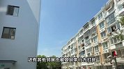 男子楼道小便，愁坏女邻居：栏杆被尿腐蚀，物业经理沟通后被吓跑