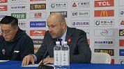 雅尼斯：每一次和深圳队比赛都很艰苦 防守让我们最终掌控局面