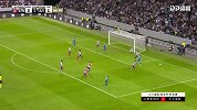 风声鹤唳！科斯塔右路单挑马竞防线 左脚低射中柱弹出