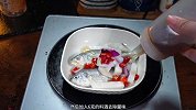 黄鱼怎么做好吃家常做法，百吃不腻的白萝卜蒸黄鱼，超级开胃