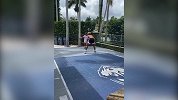 成为神射手基本功有多重要！来看雷阿伦如何指导儿子训练