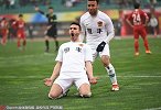 中甲-马格利卡双响 10人恒丰2-1逆转亚泰