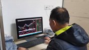 七旬老伯瞒着老伴 将500万房产送给小30岁女股友