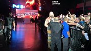 WWE-18年-世界巡演：强弱不等赛 斯特劳曼出场对战德鲁与道夫-花絮
