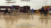 篮球-14年-骑驴也能打篮球 突破投篮窘态百出-专题