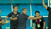 永昌右路下底传中 艾伦甩开后卫轻松推射破网