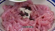 青椒炒肉丝，很多人不知道是先炒青椒还是先炒肉，教你正确做法