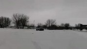 玩的就是个刺激！本田雅阁雪地漂移