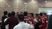 中超-17赛季-上港教练与赛区工作人员爆发冲突 脏话漫天险引球员参与-专题