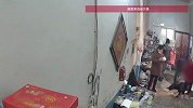 上个厕所突然人就没了？30岁男子上厕所时突然不适，最后画面曝光