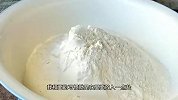 冬天就爱吃这盘水饺，皮薄馅大，常吃助消化，一口一个真解馋