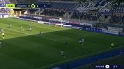 上半场补时第1分钟斯特拉斯堡球员利埃纳尔射门 - 被扑