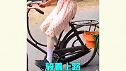 自行车搞笑大赏，能骑着出门的都是高手