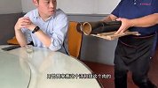 福建漳州大叔用竹筒烧饭烧菜烧汤，1天用300多节竹筒