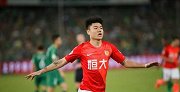 犹如重庆火锅般麻辣绿茵场 杨立瑜为恒大穿针引线送助攻