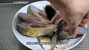 饭店大厨教你-“清蒸鱼”新吃法，鲜香滑嫩，不腥不柴