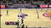 CBA-1314赛季-常规赛-第1轮-新疆队底线漏人张松涛扣篮得分-花絮