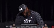 到底是什么问题 竟让刘易斯在发布会上爆粗