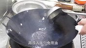 这才是芹菜烧豆腐的家常做法，学会这样做，一顿多吃两碗饭，真香