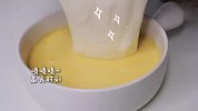 外面刮着台风，也丝毫阻止不了一个人在家吃冰麻薯的爽