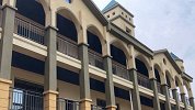 湖北一学校未开学收3200学费 当地教育局：按照国家规定处理