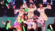 SKE48袭港 松井珠理奈下台与粉丝击掌