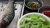 大厨教你做农家烤鱼，色香味俱全，香辣开胃，比外面卖的还好吃！