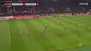 上半场补时第3分钟杜塞尔多夫球员考纳茨基射门