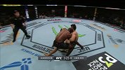 UFC超新星强尼-沃克惨遭滑铁卢 上来就被对手一顿暴揍！