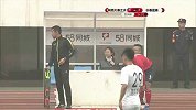 果断换人 老将闫峰换下叶尔凡