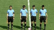为英雄沉默！四川FC主场为火灾牺牲烈士默哀