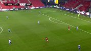 第85分钟标准列日球员阿维纳蒂射门 - 打偏