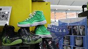 【鞋圈儿】sneakercon最牛玩家 这套AJ价位200万