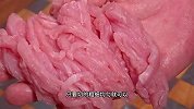 很多人在家炒肉丝又腥又柴，教你一个腌肉丝的方法，肉丝好鲜嫩