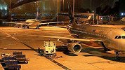 萧山机场多架无人机致航班延误？ 乘客回忆：绕5圈以上都有的