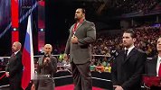 WWE-14年-RAW第1097期：鲁瑟夫赢得血债血偿为其颁奖奏俄罗斯国歌-花絮