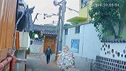 首尔市长生前最后画面曝光：头戴黑帽一袭黑衣 独自进入卧龙公园