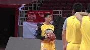 CBA-1314赛季-全明星赛-星锐赛南区 主帅胡雪峰带领南区精锐加练投篮-新闻