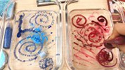 红色VS蓝色彩妆唇釉、睫毛膏、史莱姆给透泰染色，无硼砂，好玩